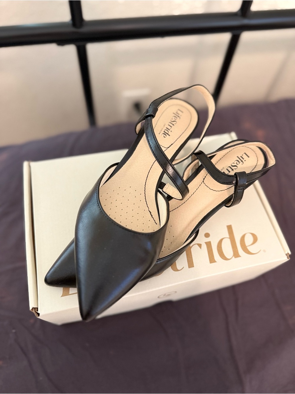 LifeStride Black Kitten Heels